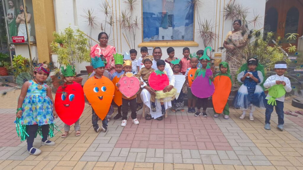 fancy dress competition for children in mudfort, secunderabad